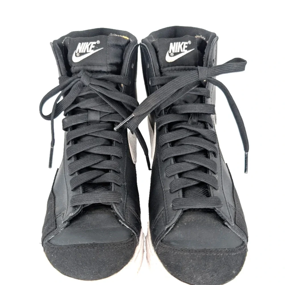 Nike Womens Blazer Mid 77 Next Nature Black White Retro Athletic Sneakers Size 8